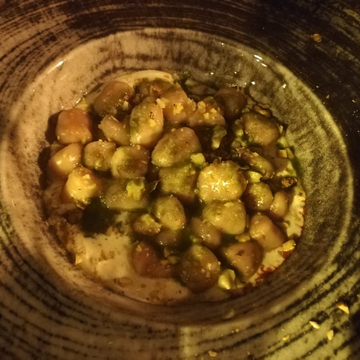review photo of Prato di Sopra gnocchetti di rapa rossa con latte di mandorla e pesto di erbette shared by @fraabi on 10 Jul 2022 - review