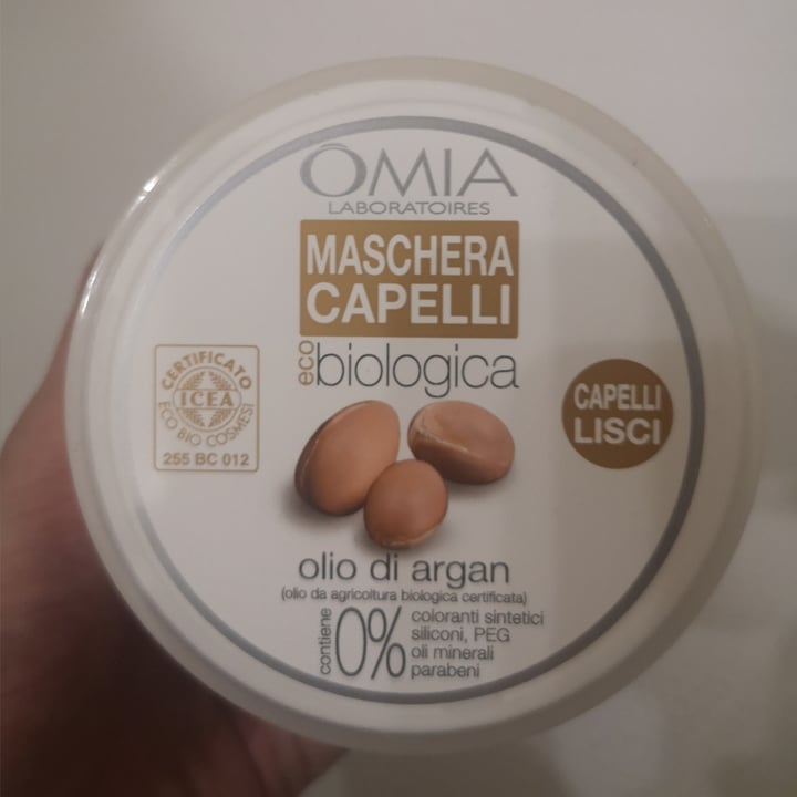 photo of Omia Laboratoires Maschera per Capelli - Olio di Argan shared by @saraphoenix92 on  13 May 2021 - review