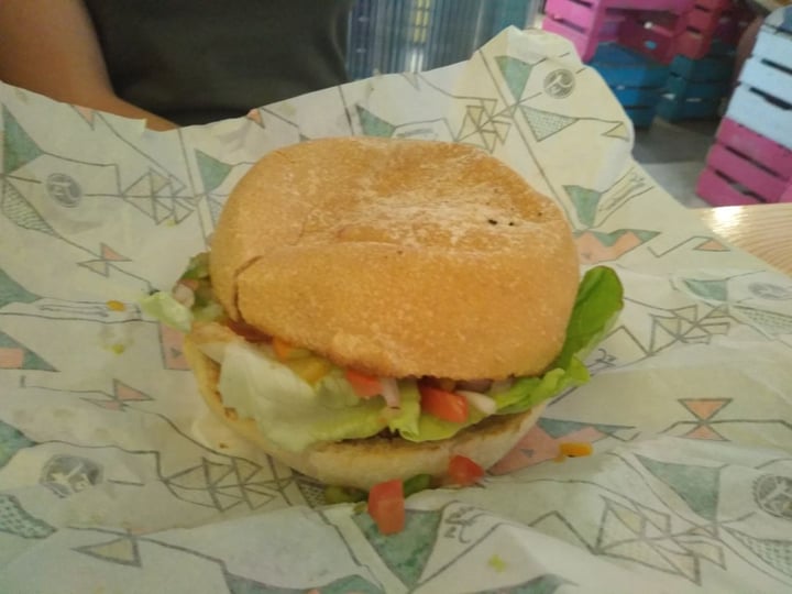 photo of La Trocadero Burguer tex mex shared by @nuriaolme on  06 Jul 2019 - review