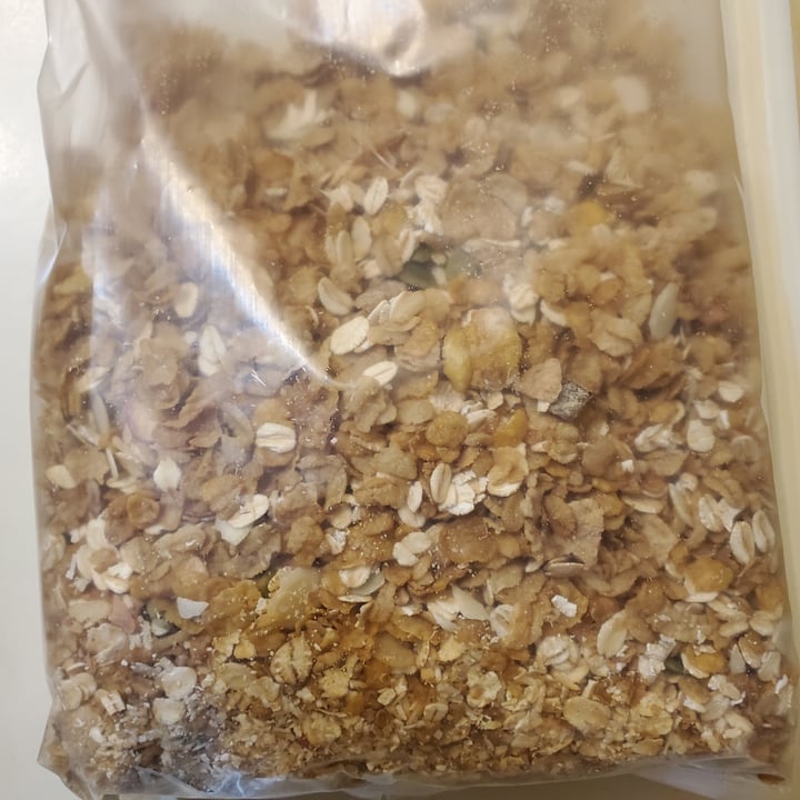 photo of Kellogg Mueslix Harvest Fruit shared by @moosewong on  22 Mar 2021 - review