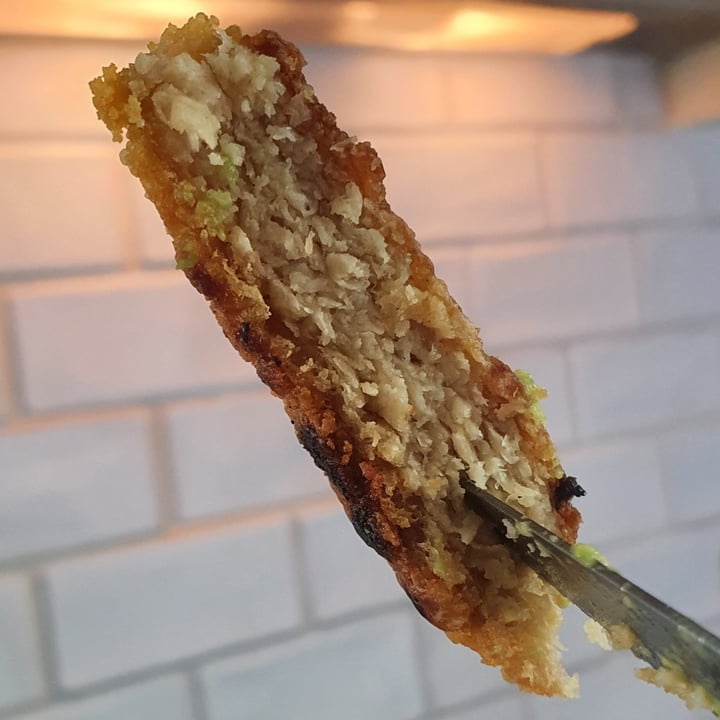 review photo of Peruvian Veef Not Chicken Vurguer shared by @susanacardich on 04 Nov 2022 - review