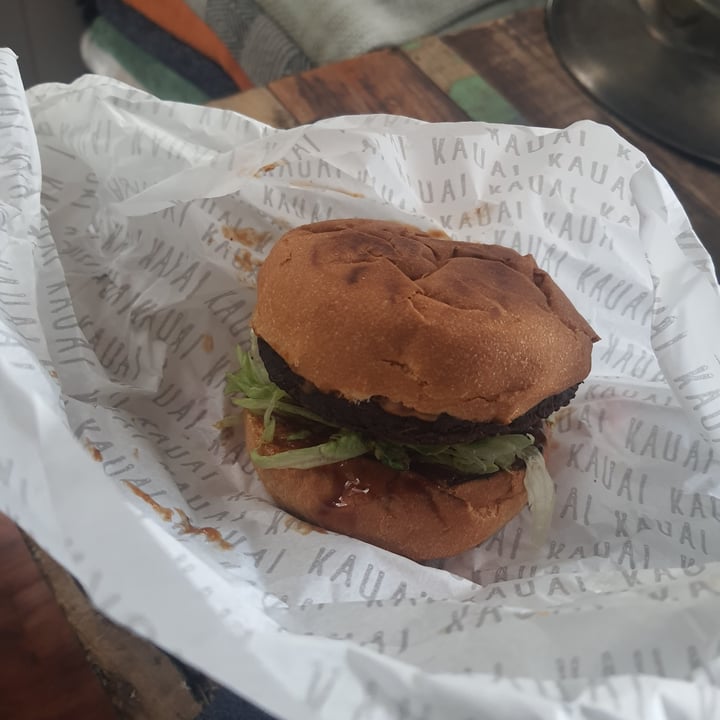photo of Kauai No bull burger shared by @caitell on  09 Jul 2022 - review