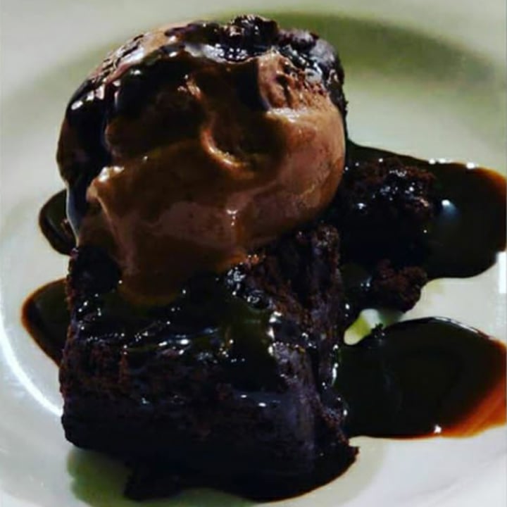 review photo of Rare Earth - The Organic Store Brownie shared by @mumbaianimalsave on 05 Sep 2020 - review