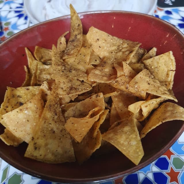 Photo of the dish “zaatar chips”