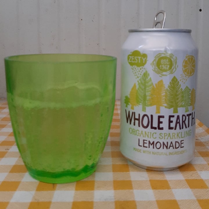 photo of Whole Earth Organic Sparkling Lemonade shared by @biba on  28 May 2021 - review