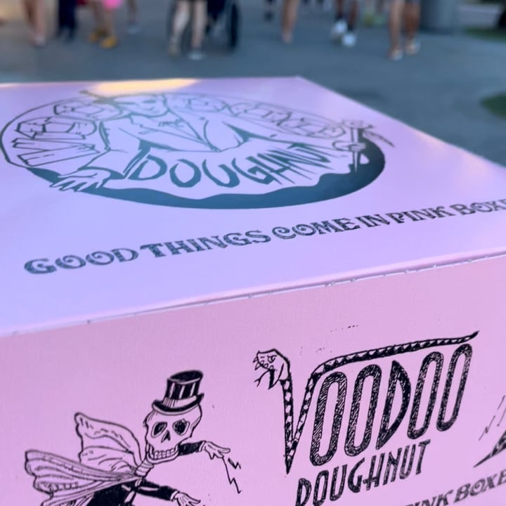 photo of Voodoo Doughnut Vegan Doughnuts shared by @cherrycore on  14 Apr 2021 - review