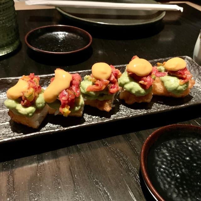 「Crispy Rice」の料理の写真