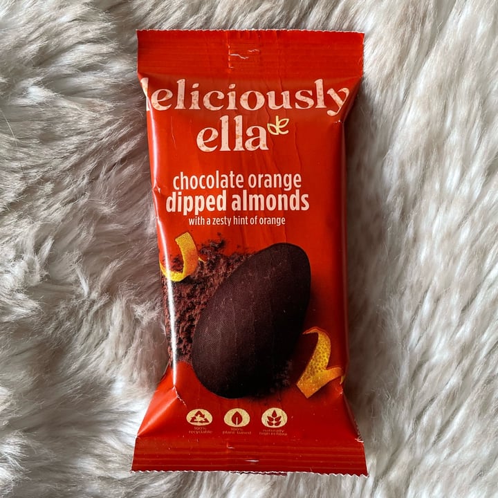 photo of Deliciously Ella Chocolate Dipped Almonds shared by @minmarmag on  16 Dec 2021 - review