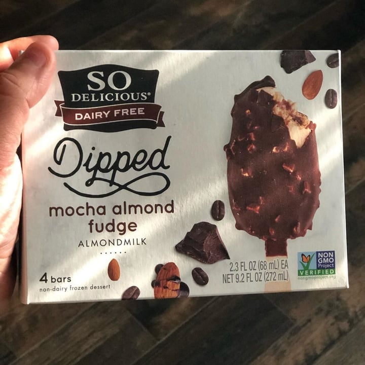 photo of So Delicious Dairy Free Dipped Mocha Almond Fudge Bar Almondmilk Frozen Dessert shared by @natcoops on  05 Nov 2020 - review