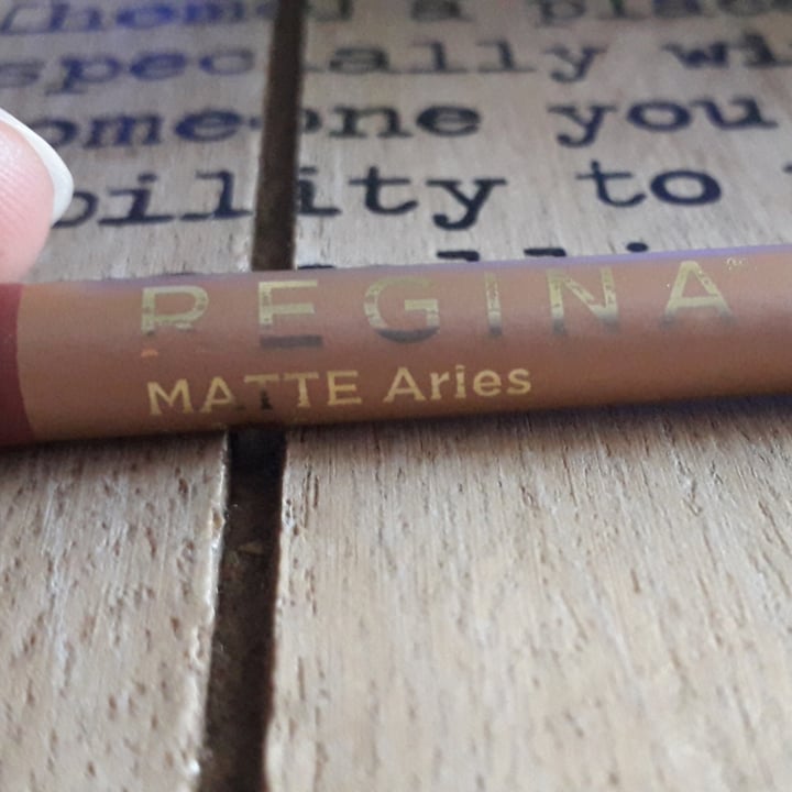 review photo of Regina Regina cosméticos shared by @quehaydenuevo on 29 Dec 2021 - review