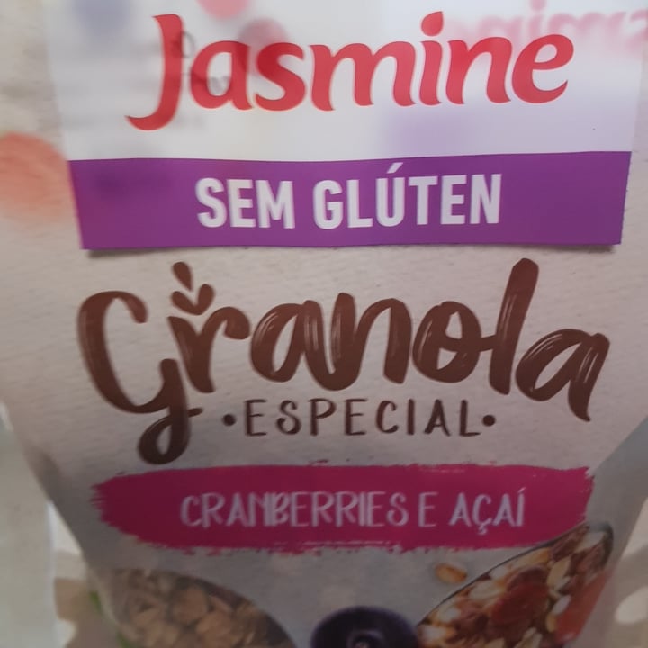 photo of Jasmine Granola De Cranberry E Açaí shared by @carlafernandes on  09 Sep 2021 - review