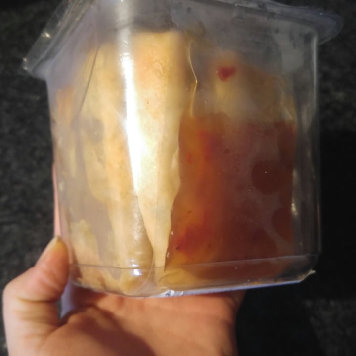 photo of Woolworths Spring Rolls (vegetable) shared by @natanya on  19 Mar 2021 - review