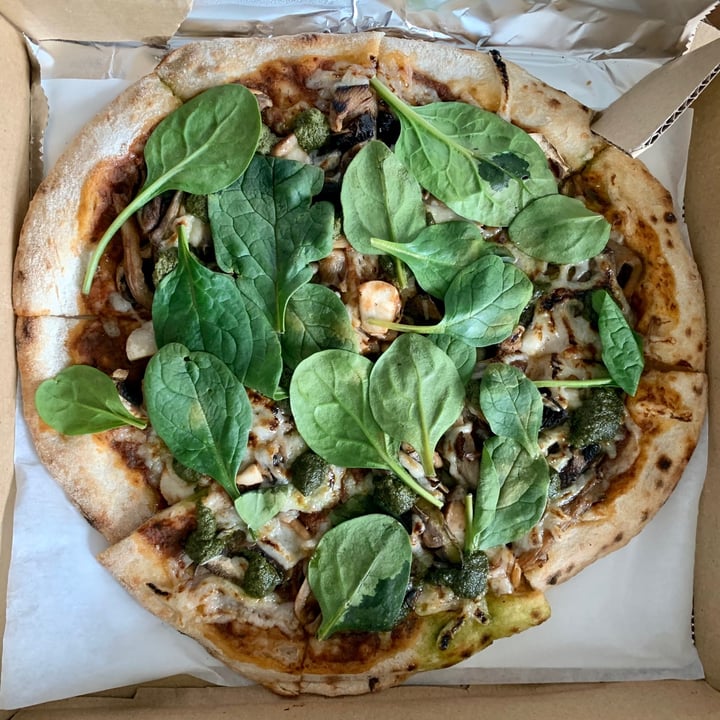 photo of Sunny Slices Mushroom and Pesto shared by @jashment on  05 Dec 2020 - review