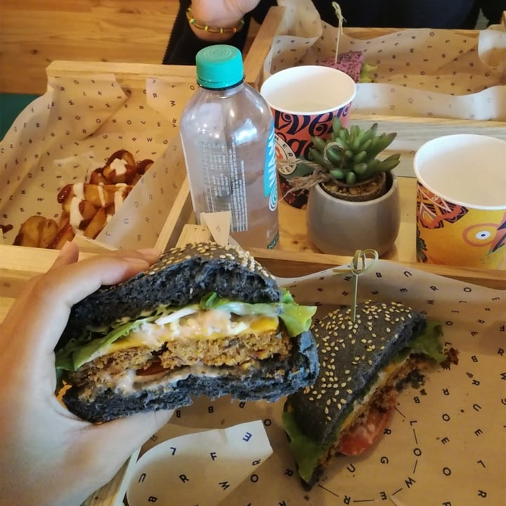 photo of Flower Burger Ocean Burger shared by @laurasaii on  08 Dec 2021 - review