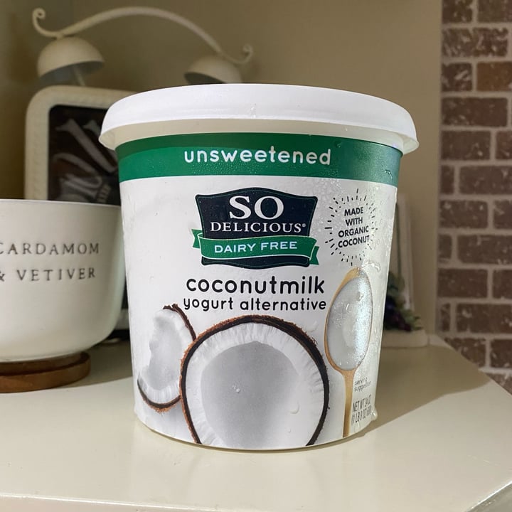 photo of So Delicious Dairy Free Coconutmilk Yogurt Alternative - Unsweetened shared by @yarilovezzucchini on  06 Jul 2022 - review