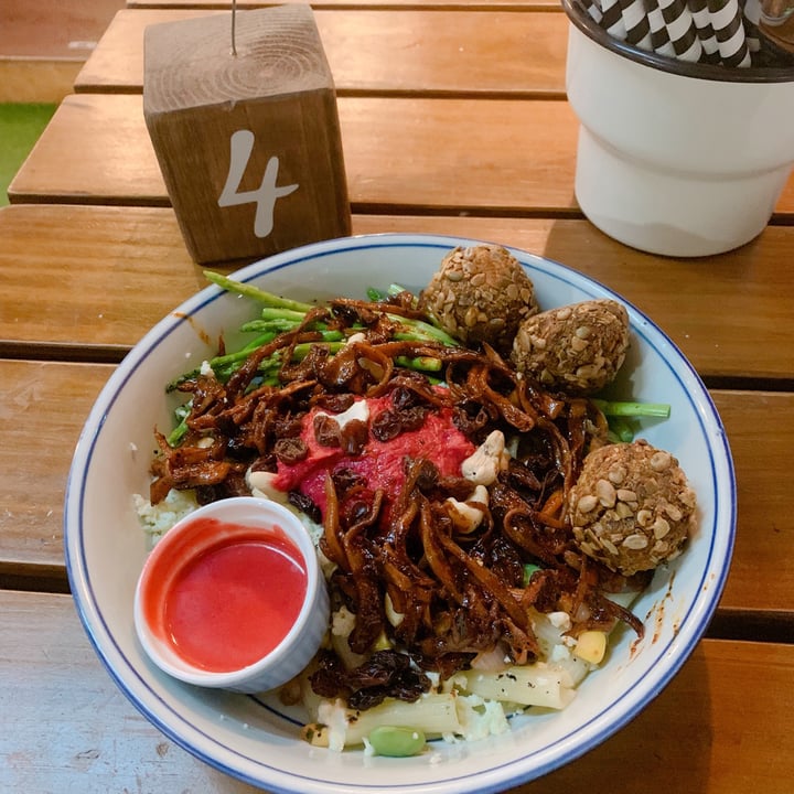 photo of Shake Farm Make Your Own Bowl shared by @meixin2603 on  30 Aug 2019 - review