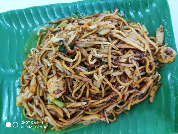 photo of Blue Boy Vegetarian Food Centre Vegetarian Mee Goreng shared by @nandidevi on  22 Jun 2019 - review