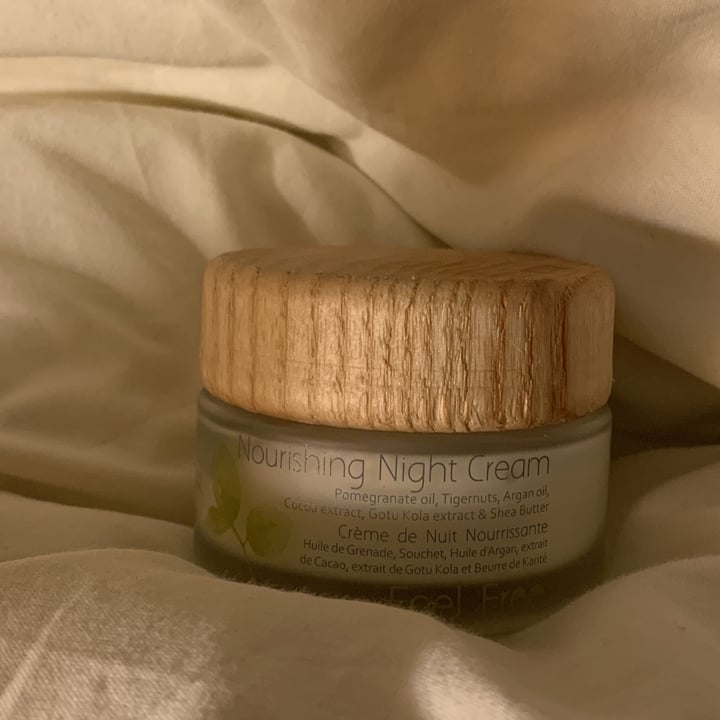 review photo of Feel Free Bio Nourishing night cream shared by @bonny29 on 18 Mar 2022 - review