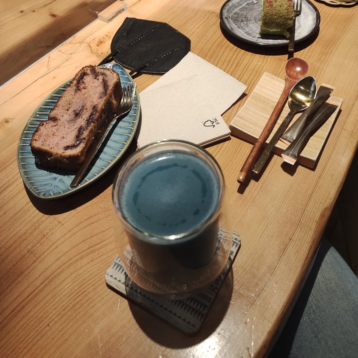 photo of Kintsugi tea&cakes Butterfly Tea shared by @alemt on  01 Dec 2021 - review