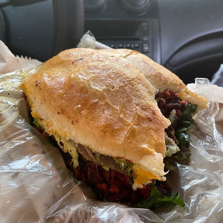 photo of Gatorta Torta Cubana shared by @chica-polemica on  05 Aug 2022 - review