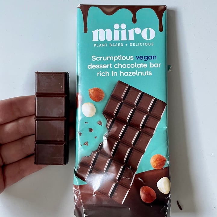 photo of Miiro Dessert chocolate bar with hazelnuts shared by @appleappleamanda on  19 May 2021 - review