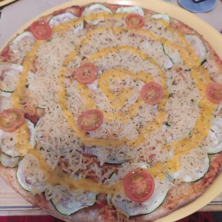 photo of Dolce Pizza y Los Veganos Pizza Ortolana Vegana shared by @teysis on  15 May 2021 - review