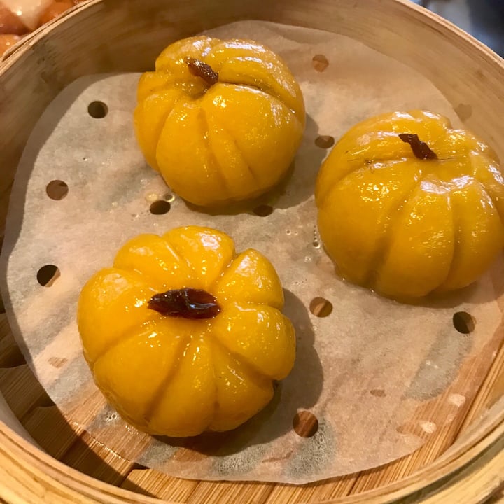 photo of Yum Cha Central Red Bean Dumplings shared by @kaylabear on  18 Oct 2018 - review