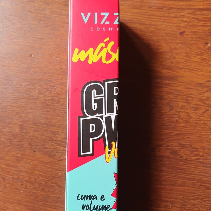 review photo of Vizzela Cosméticos Máscara De Cílios shared by @mafavaro on 10 Jun 2022 - review