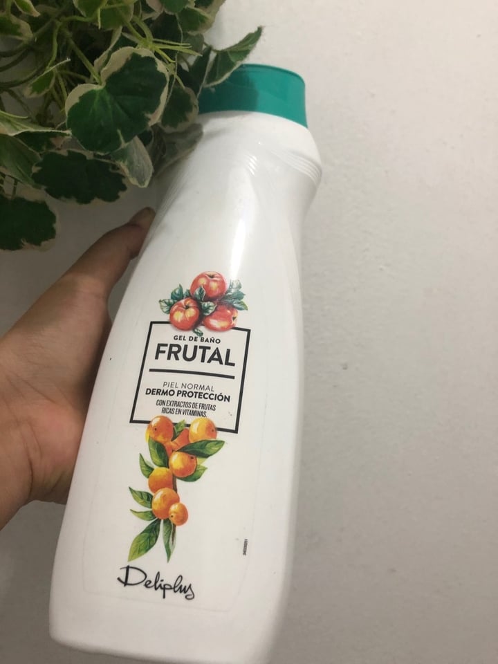 review photo of Deliplus Gel De Baño Frutal shared by @rebecashary on 29 Mar 2020 - review