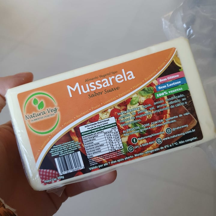 review photo of Natura Veg Queijo mussarela vegano shared by @eloisavet on 28 Jul 2021 - review