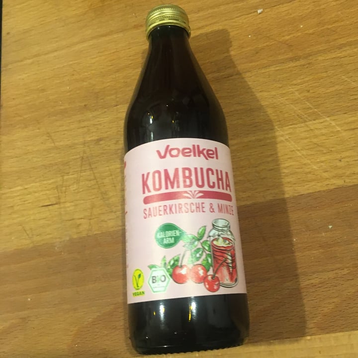 photo of Voelkel Kombucha Sauerkirsche Minze shared by @marioso on  10 Feb 2022 - review