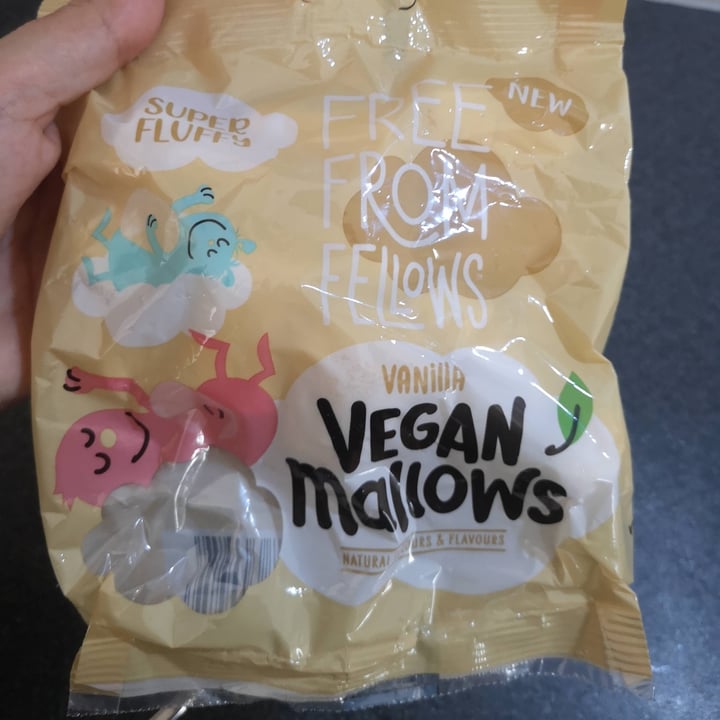 photo of Free From Fellows Free From Fellows Vanilla Vegan Mallows shared by @martina94 on  09 Apr 2022 - review