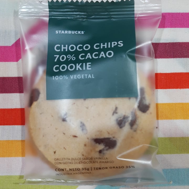 photo of Starbucks choco chips 70% cacao cookie shared by @wandaortizb on  29 Oct 2022 - review