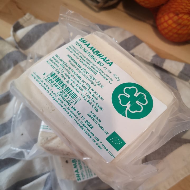 photo of Shambala Naturais Tofu fresco (natural, marinho, abóbora) shared by @susaysan on  05 Nov 2022 - review