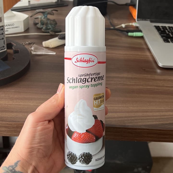 review photo of Schlagfix Sprühfertige Schlagcreme shared by @vegetarirango on 26 May 2022 - review