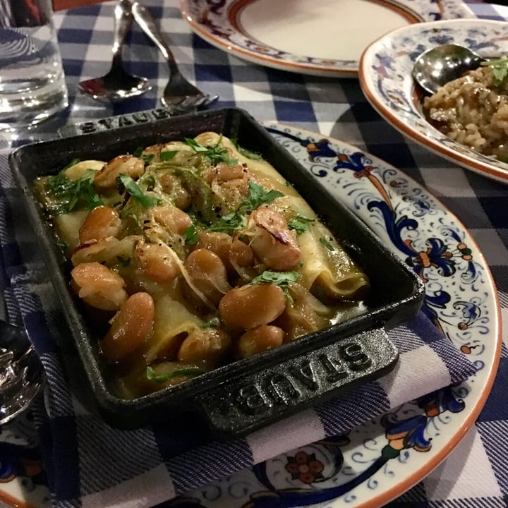 photo of Pete's Place Sweet Potato and Mushroom Cannelloni, braised escarole and butter beans shared by @vikas on  21 Feb 2018 - review