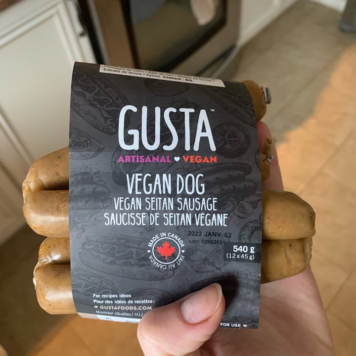 review photo of Gusta Vegan Dog shared by @cathe4 on 26 Nov 2021 - review