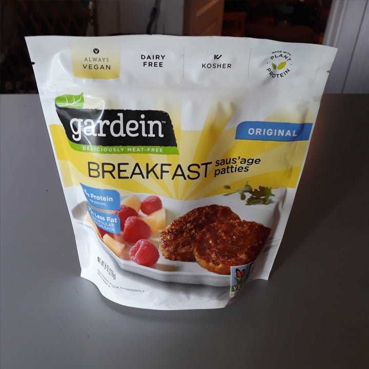 photo of Gardein Breakfast Saus’age Patties Original shared by @gettewilson on  13 Jun 2020 - review
