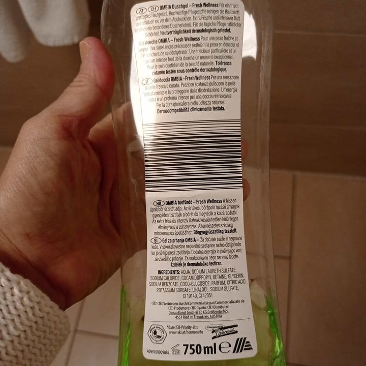 review photo of Ombia Duschgel shared by @cbvalent on 26 May 2022 - review