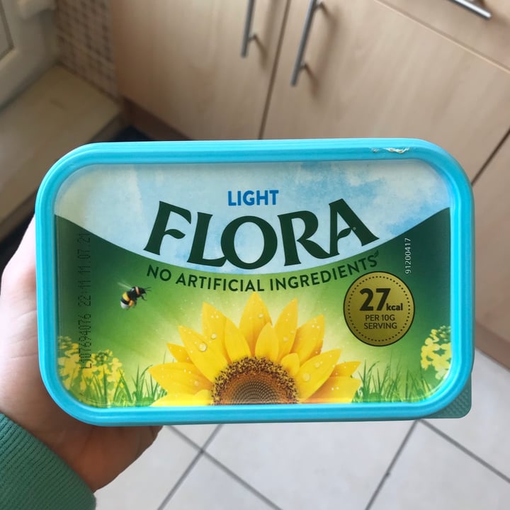 photo of Flora Flora light shared by @morganthomas on  27 Apr 2021 - review