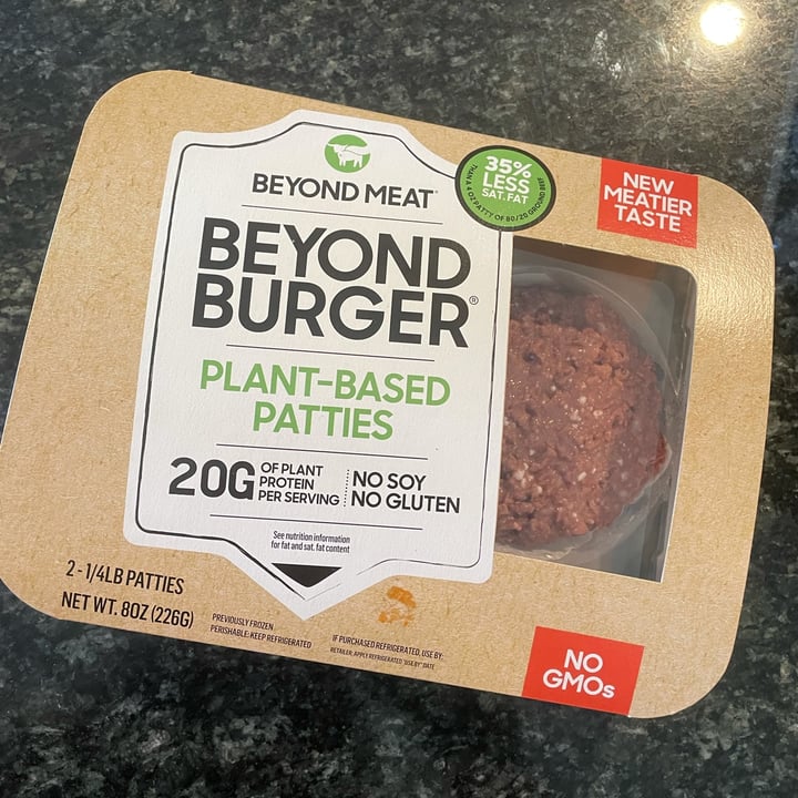 photo of Beyond Meat Beyond plant based patties  shared by @zoeadamopoulos on  08 Oct 2021 - review