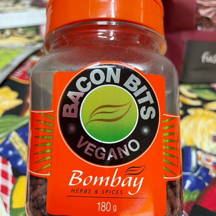 photo of Bombay Bacon Bits Vegano- 180g shared by @arletevegan on  06 Jun 2022 - review