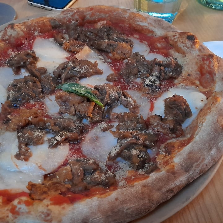 photo of Purezza - Vegan Pizza Camden The One And Only, Parmigiana Party shared by @francesca213 on  24 Jun 2022 - review