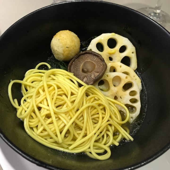 photo of Alice e Viola - Cucina vegetale Ramen shared by @mariaelenafiore on  30 Mar 2022 - review