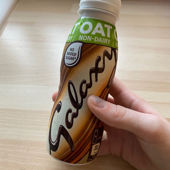 photo of Galaxy Galaxy Oat Milkshake shared by @jodiejarrett on  31 Oct 2020 - review