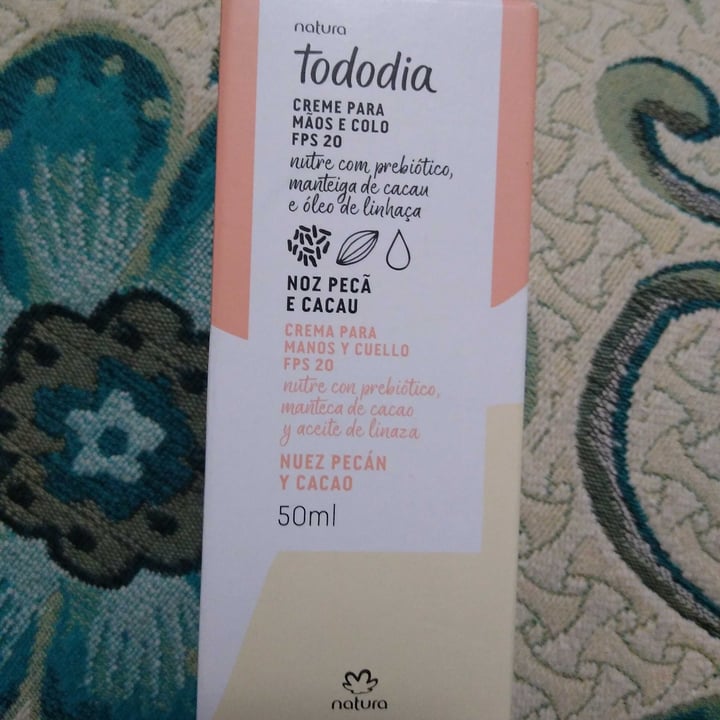 photo of Natura Todo dia crema para mano shared by @euge13 on  13 Apr 2021 - review