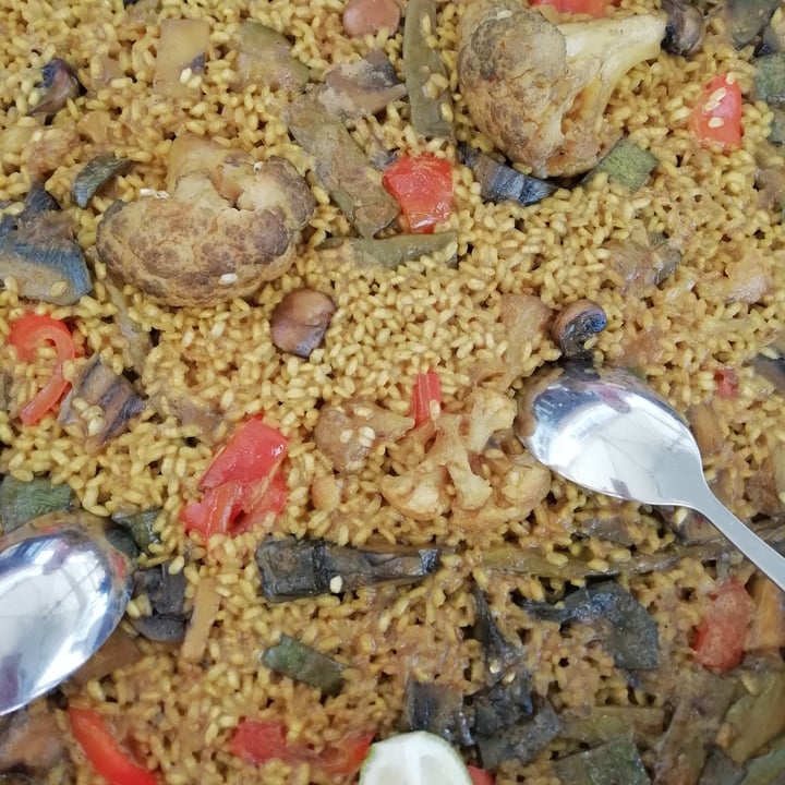 review photo of Restaurante la Isla Paella de Verduras shared by @beatriu on 26 Jun 2020 - review