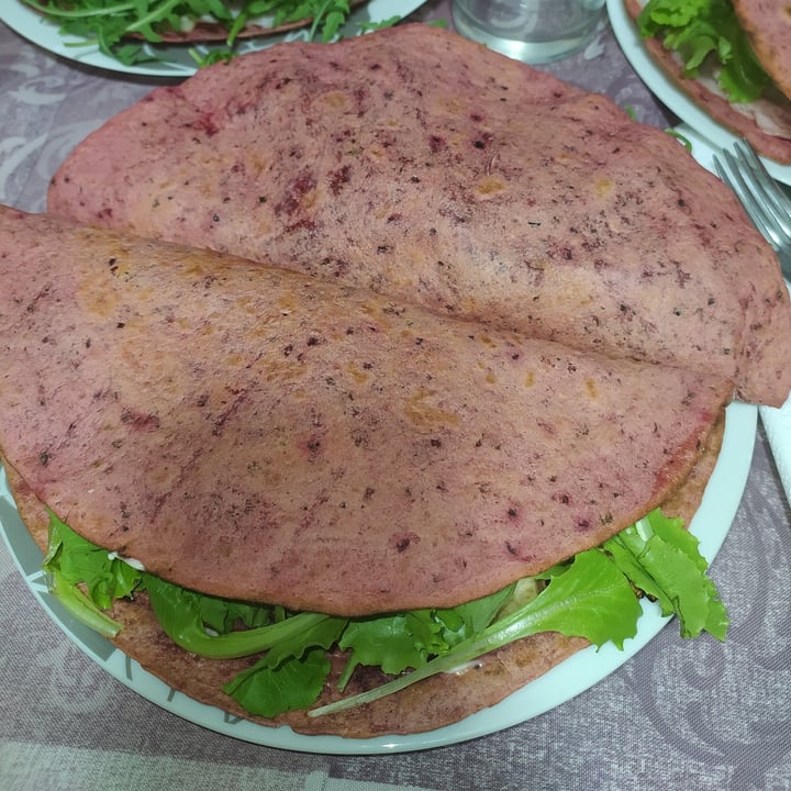 review photo of Vemondo Tortilla Wraps Beetroot shared by @maartine on 12 Aug 2022 - review