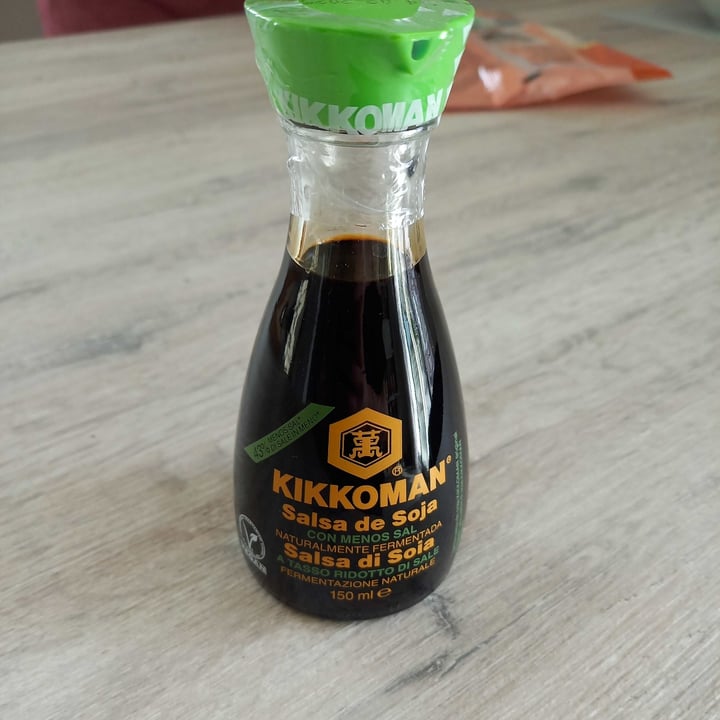 photo of Kikkoman Salsa di Soia A Ridotto Contenuto Di Sale shared by @senseiveg80 on  30 Apr 2022 - review