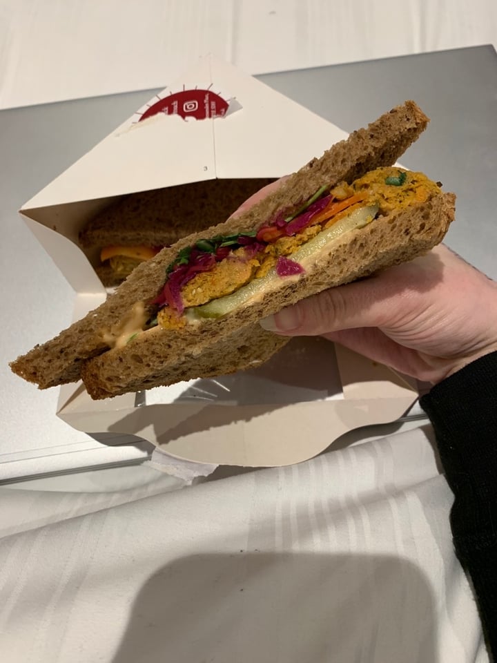 photo of Pret A Manger Smoky Carrot & Falafel on Rye shared by @kayleigh-jade on  17 Feb 2020 - review